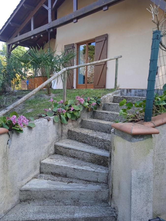 Maison Au Dessus Du Lac De Biscarrosse Exterior foto